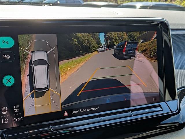 2025 Volkswagen Atlas Cross Sport 2.0T SEL Premium R-Line