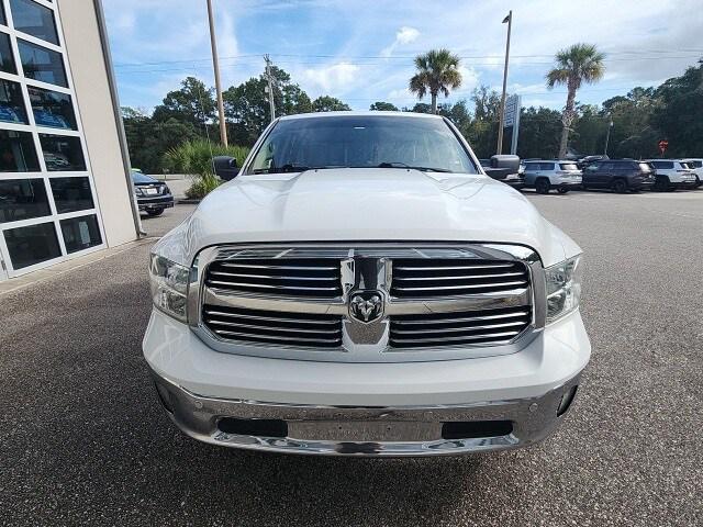 2019 RAM 1500 Classic Big Horn Crew Cab 4x2 64 Box 2019 RAM 1500 Classic Big Horn Crew Cab 4x2 64 Box