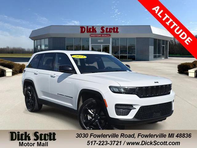 2023 Jeep Grand Cherokee Altitude 4x4 2023 Jeep Grand Cherokee Altitude 4x4