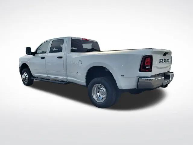 2025 RAM 3500 Tradesman Crew Cab 4x4 8 Box 2025 RAM 3500 Tradesman Crew Cab 4x4 8 Box