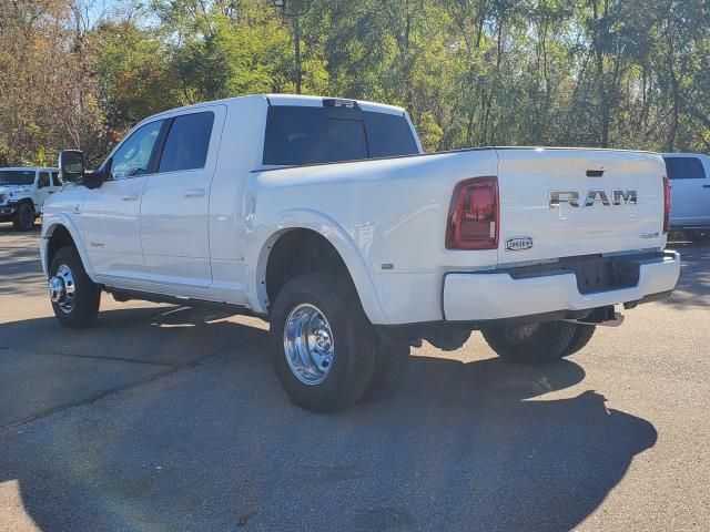 2025 RAM 3500 LimitedLimited Longhorn Mega Cab 4x4 64 Box