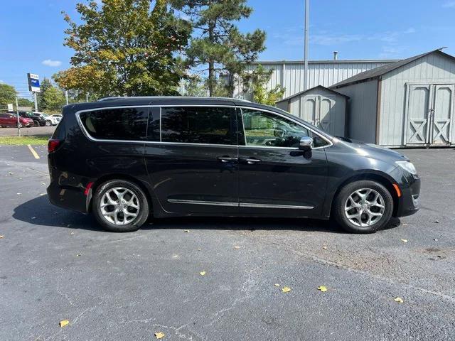 2019 Chrysler Pacifica Limited 2019 Chrysler Pacifica Limited