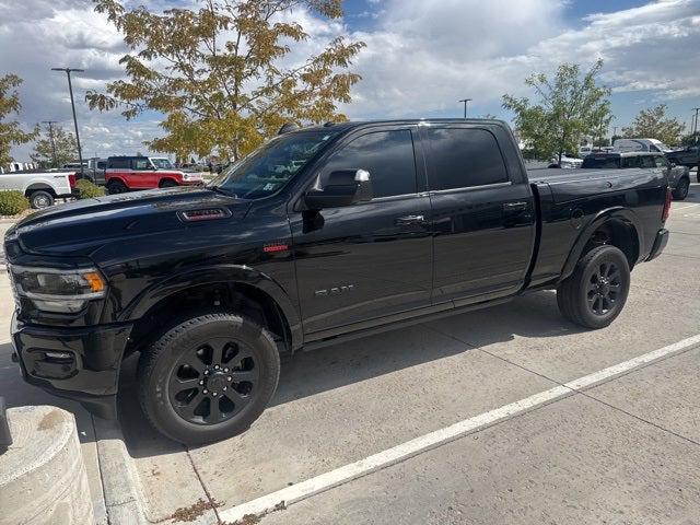 2019 RAM 2500 Laramie Crew Cab 4x4 64 Box 2019 RAM 2500 Laramie Crew Cab 4x4 64 Box