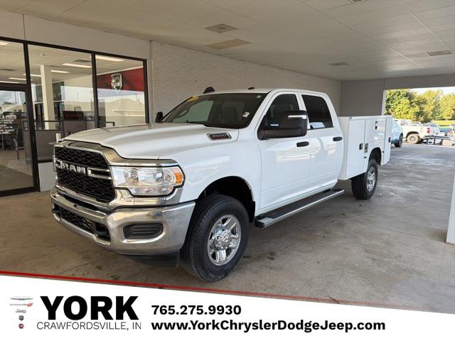 2024 RAM 3500 Tradesman Crew Cab 4x4 8 Box