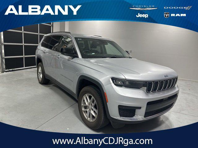 2023 Jeep Grand Cherokee L Laredo 4x2