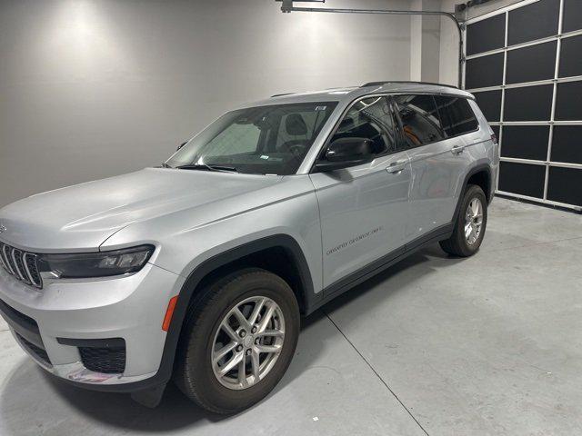 2023 Jeep Grand Cherokee L Laredo 4x2