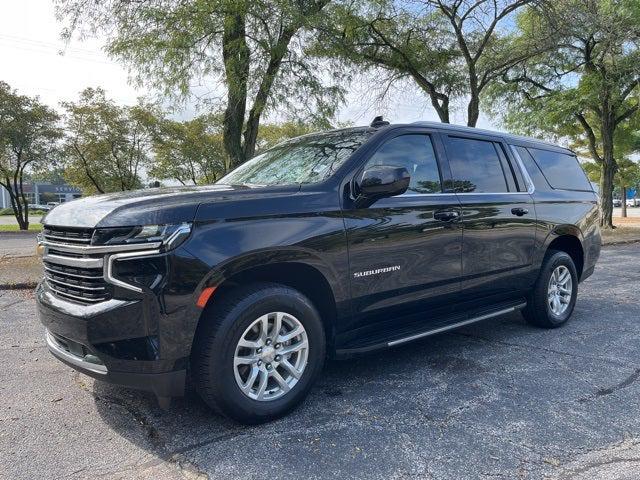 2023 Chevrolet Suburban 4WD LT