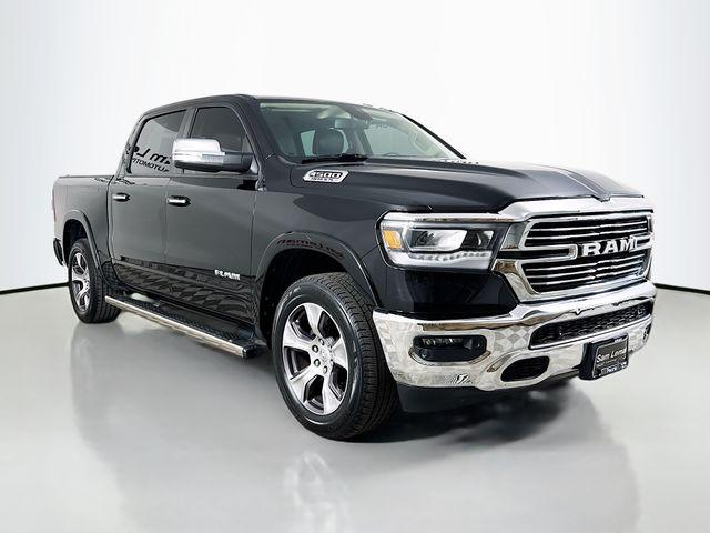 2019 RAM 1500 Laramie Crew Cab 4x4 57 Box 2019 RAM 1500 Laramie Crew Cab 4x4 57 Box