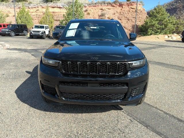 2023 Jeep Grand Cherokee L Altitude 4x4 2023 Jeep Grand Cherokee L Altitude 4x4