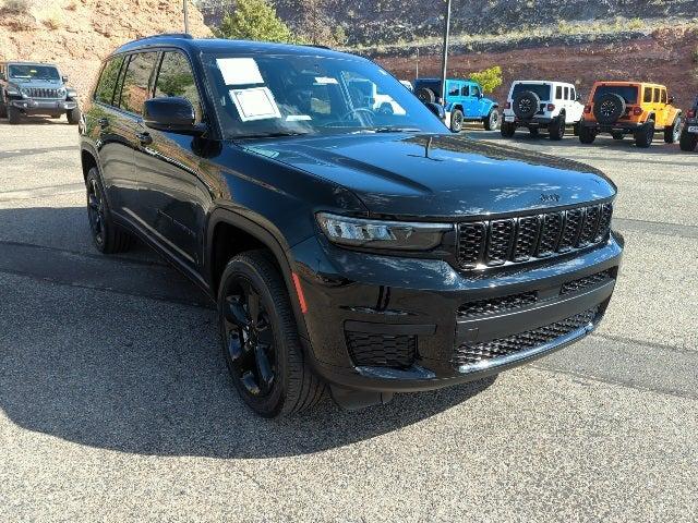 2023 Jeep Grand Cherokee L Altitude 4x4 2023 Jeep Grand Cherokee L Altitude 4x4