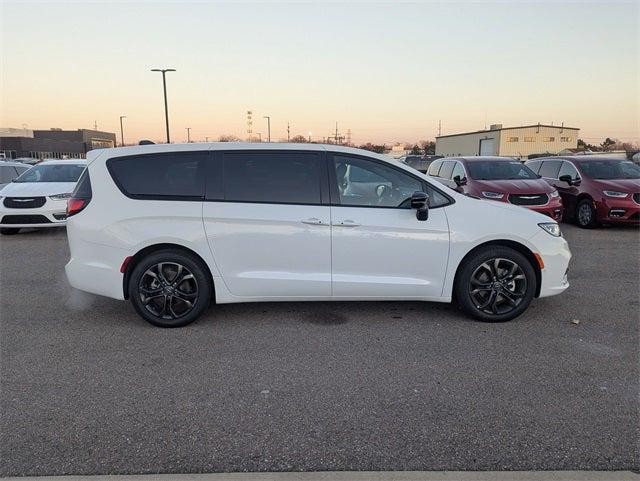 2026 Chrysler Pacifica PACIFICA SELECT 2026 Chrysler Pacifica PACIFICA SELECT