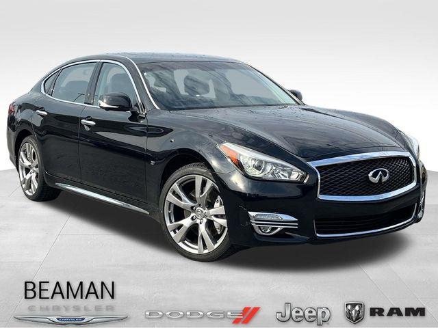 2018 INFINITI Q70L 3.7X LUXE 2018 INFINITI Q70L 3.7X LUXE