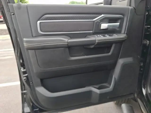 2025 Ram 5500 Tradesman/Big Horn