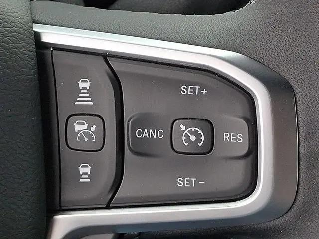 2025 Ram 5500 Tradesman/Big Horn