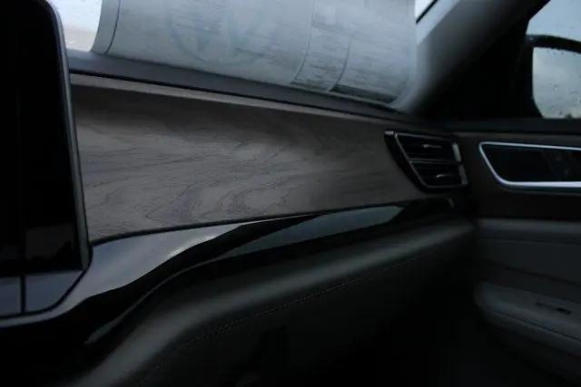 2026 Volkswagen Atlas SE