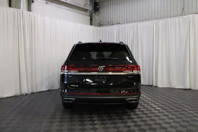 2026 Volkswagen Atlas SE
