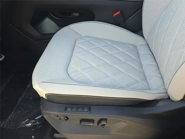 2026 Volkswagen Atlas Cross Sport SEL Premium R-Line