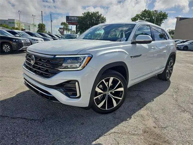 2026 Volkswagen Atlas Cross Sport SEL Premium R-Line