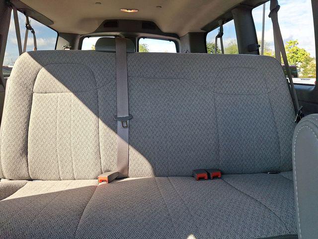 2025 GMC Savana Passenger RWD 2500 Regular Wheelbase LT