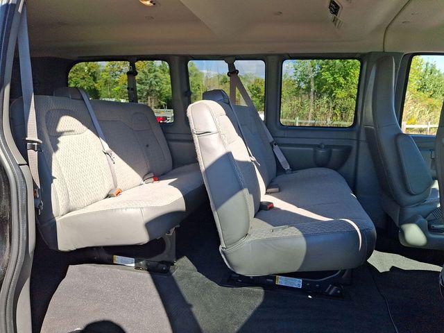 2025 GMC Savana Passenger RWD 2500 Regular Wheelbase LT