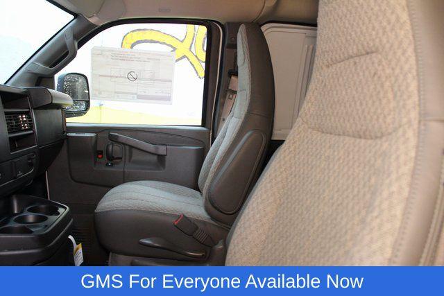 2025 Chevrolet Express Cargo Van RWD 2500 Extended Wheelbase WT