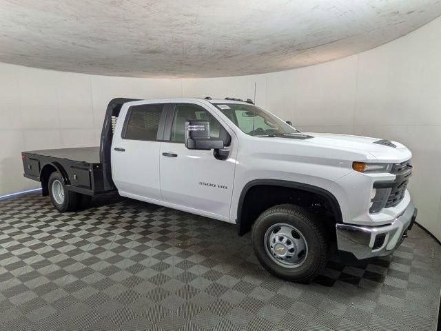 2026 Chevrolet Silverado 3500HD Chassis Work Truck