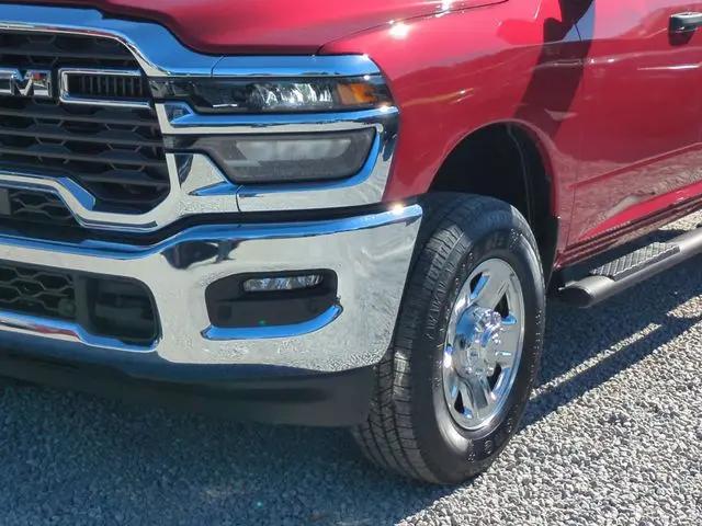 2026 Ram 2500 Tradesman Crew Cab 4x4 64 Box