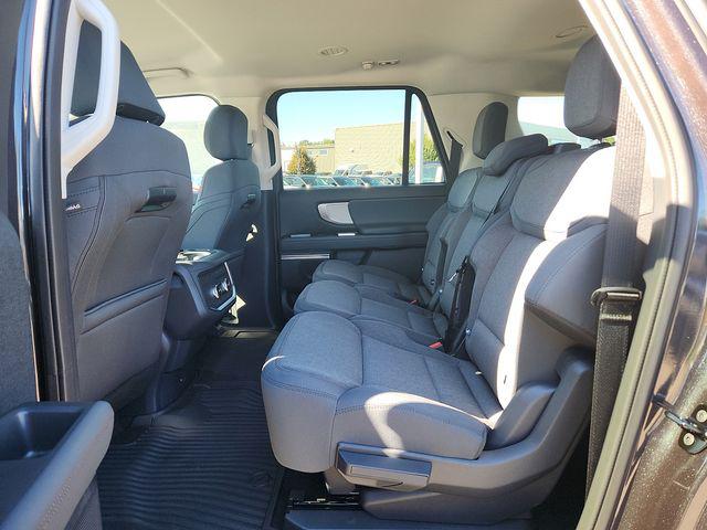 2025 Ford Expedition Active MAX