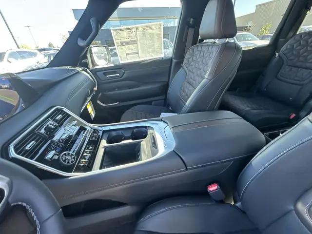 2026 Nissan Armada Platinum Reserve