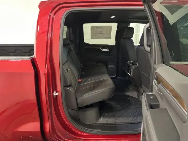 2026 Chevrolet Silverado 1500 4WD Crew Cab Short Bed High Country