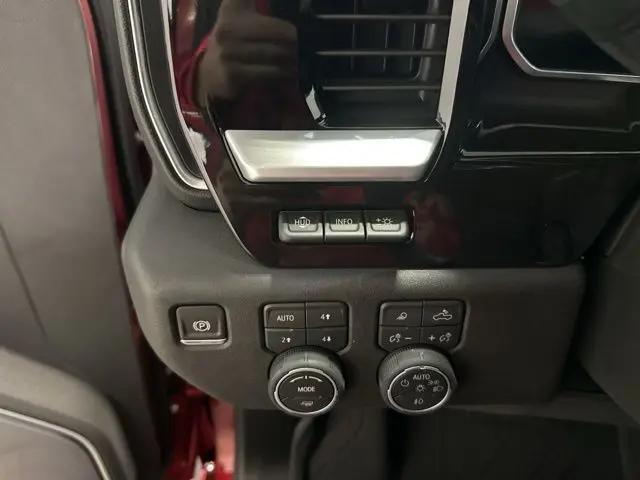 2026 Chevrolet Silverado 1500 4WD Crew Cab Short Bed High Country