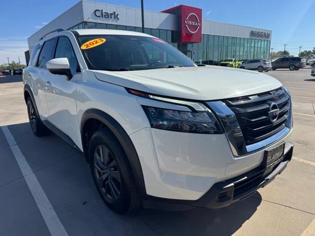 2023 Nissan Pathfinder SV FWD 2023 Nissan Pathfinder SV FWD