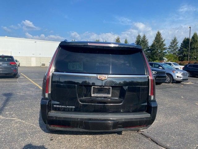 2019 Cadillac Escalade Luxury