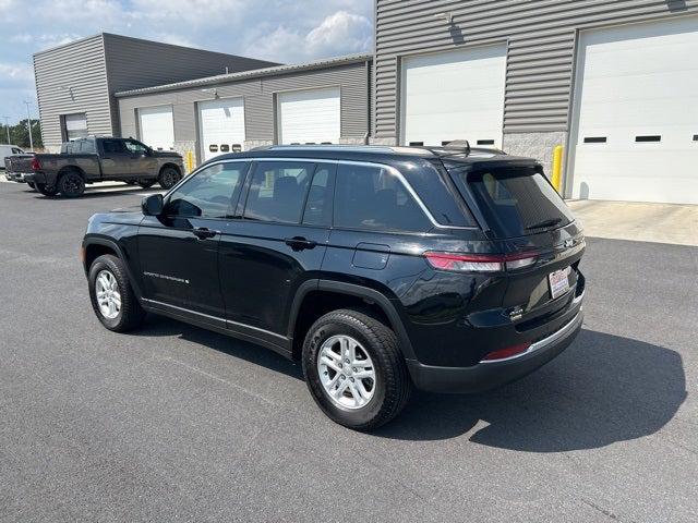 2023 Jeep Grand Cherokee Laredo 4x4