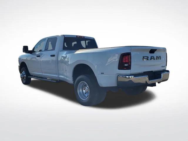 2025 RAM 3500 Tradesman Crew Cab 4x4 8 Box 2025 RAM 3500 Tradesman Crew Cab 4x4 8 Box