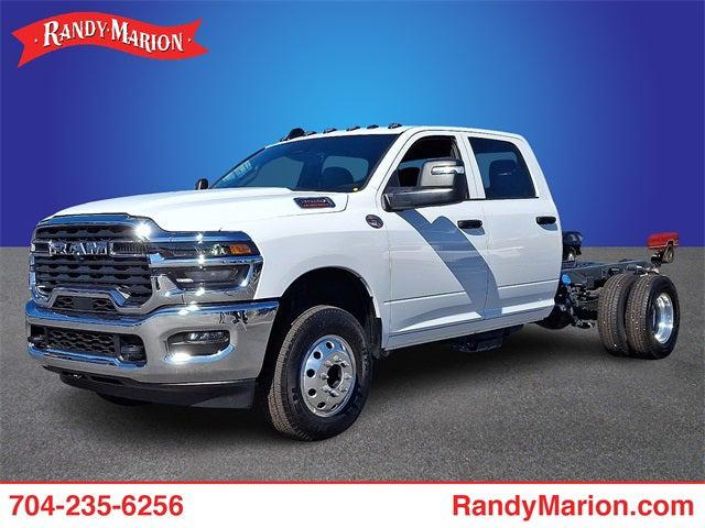 2025 RAM 3500 Chassis Tradesman/Big Horn