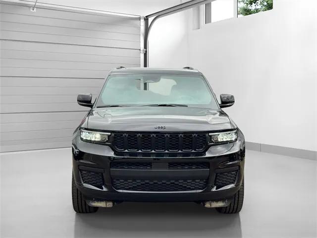 2025 Jeep Grand Cherokee L Altitude X 4x4