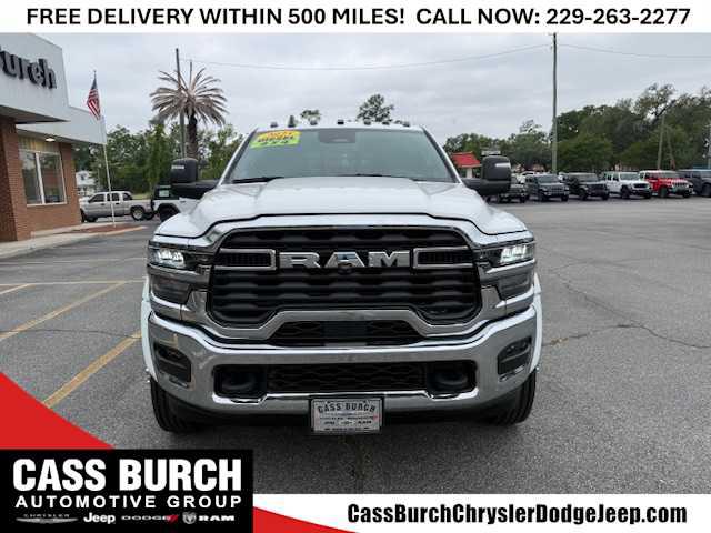 2025 Ram 5500 Tradesman/Big Horn