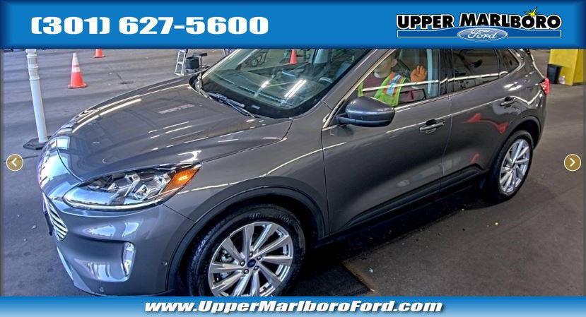 2022 Ford Escape Titanium