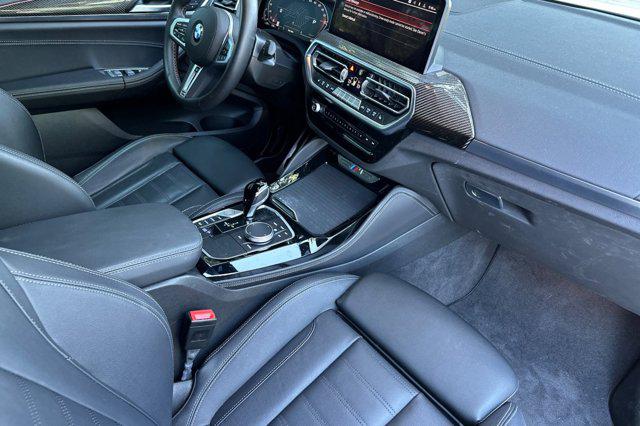 2024 BMW X4 M40i
