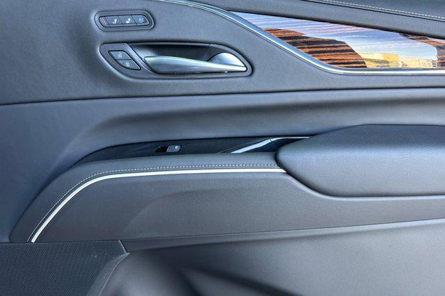 2024 Cadillac Escalade 4WD Premium Luxury