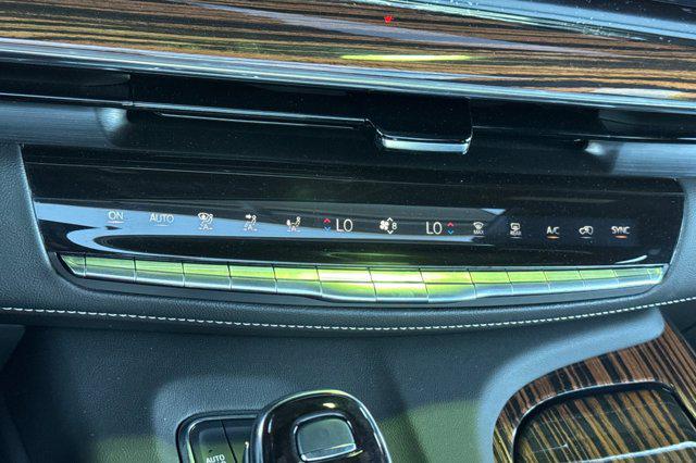 2024 Cadillac Escalade 4WD Premium Luxury