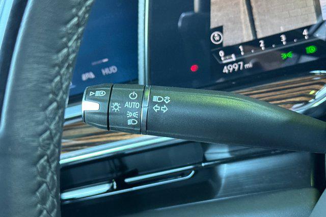 2024 Cadillac Escalade 4WD Premium Luxury