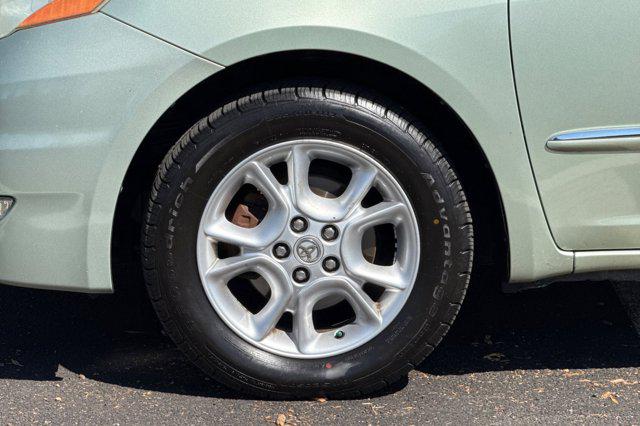 2006 Toyota Sienna XLE Limited
