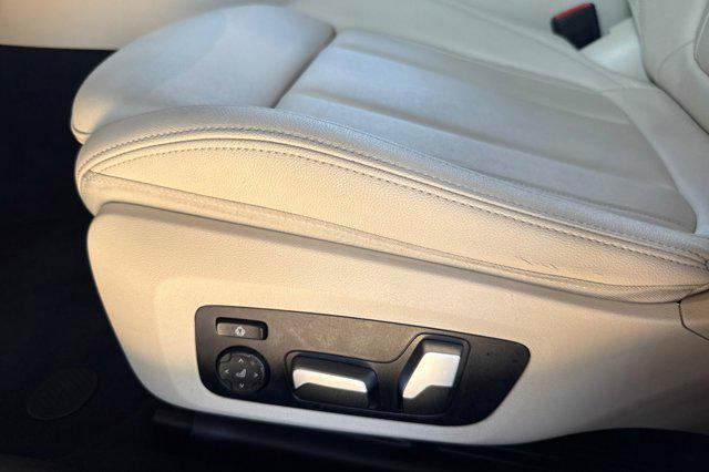 2021 BMW 3 Series 330e Sedan