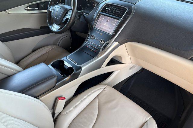 2020 Lincoln Nautilus Standard