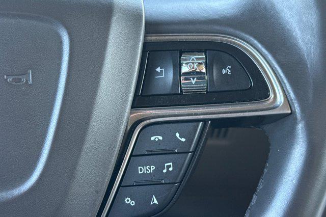 2020 Lincoln Nautilus Standard
