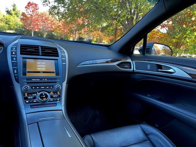 2018 Lincoln MKZ Select
