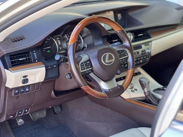 2017 Lexus ES 300h ES 300h FWD
