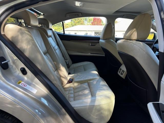 2017 Lexus ES 300h ES 300h FWD